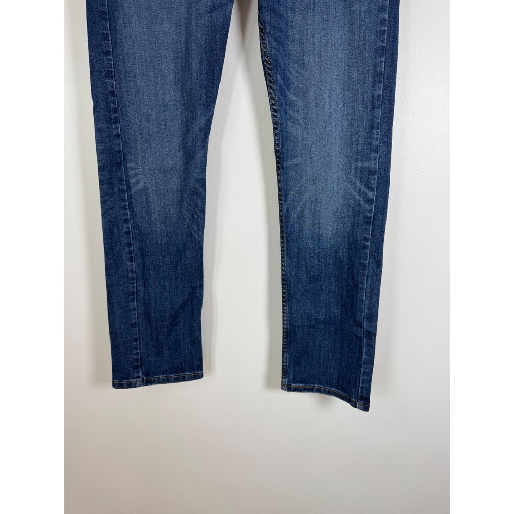 Classic Levi's 513 Mens 31x32 Slim Straight Jeans Blue Medium Wash Stretch Denim - Picture 10 of 10